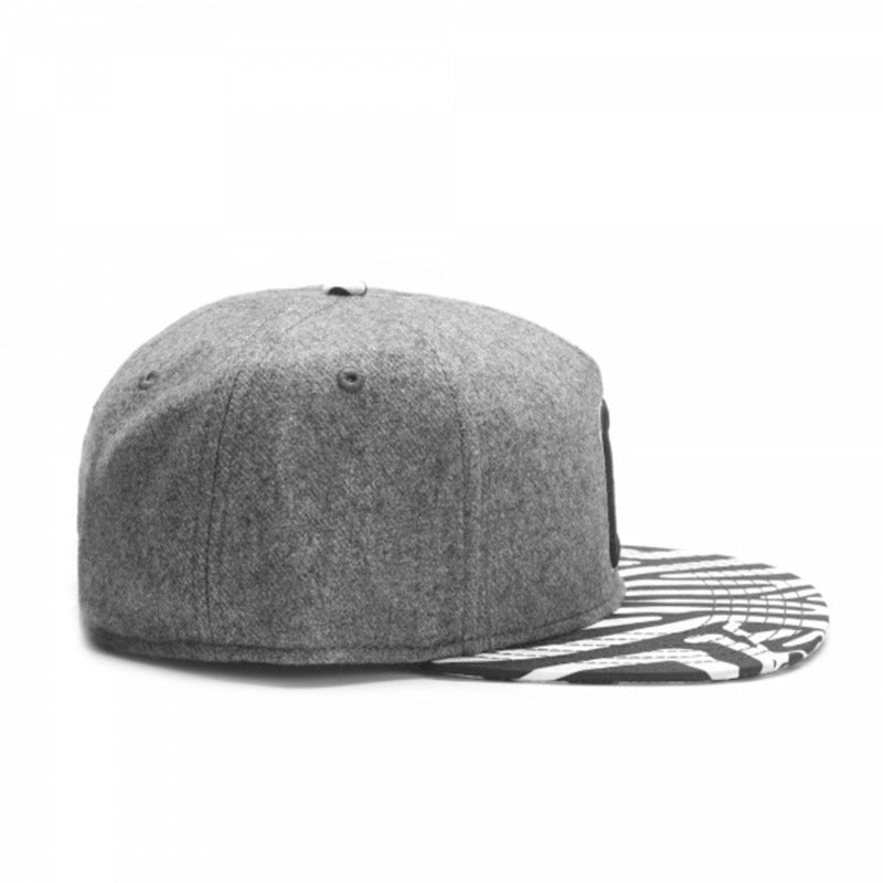 Trendy flat brimmed snapback hatsletterc spring summer sun hat
