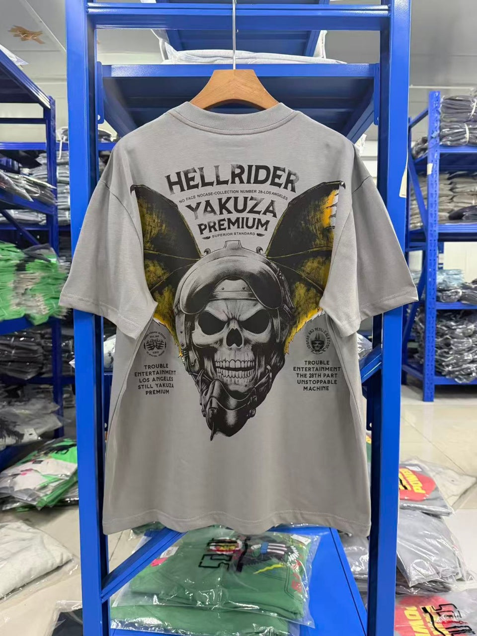 Vintage style washed summer wear T shirt Skull and bat shape