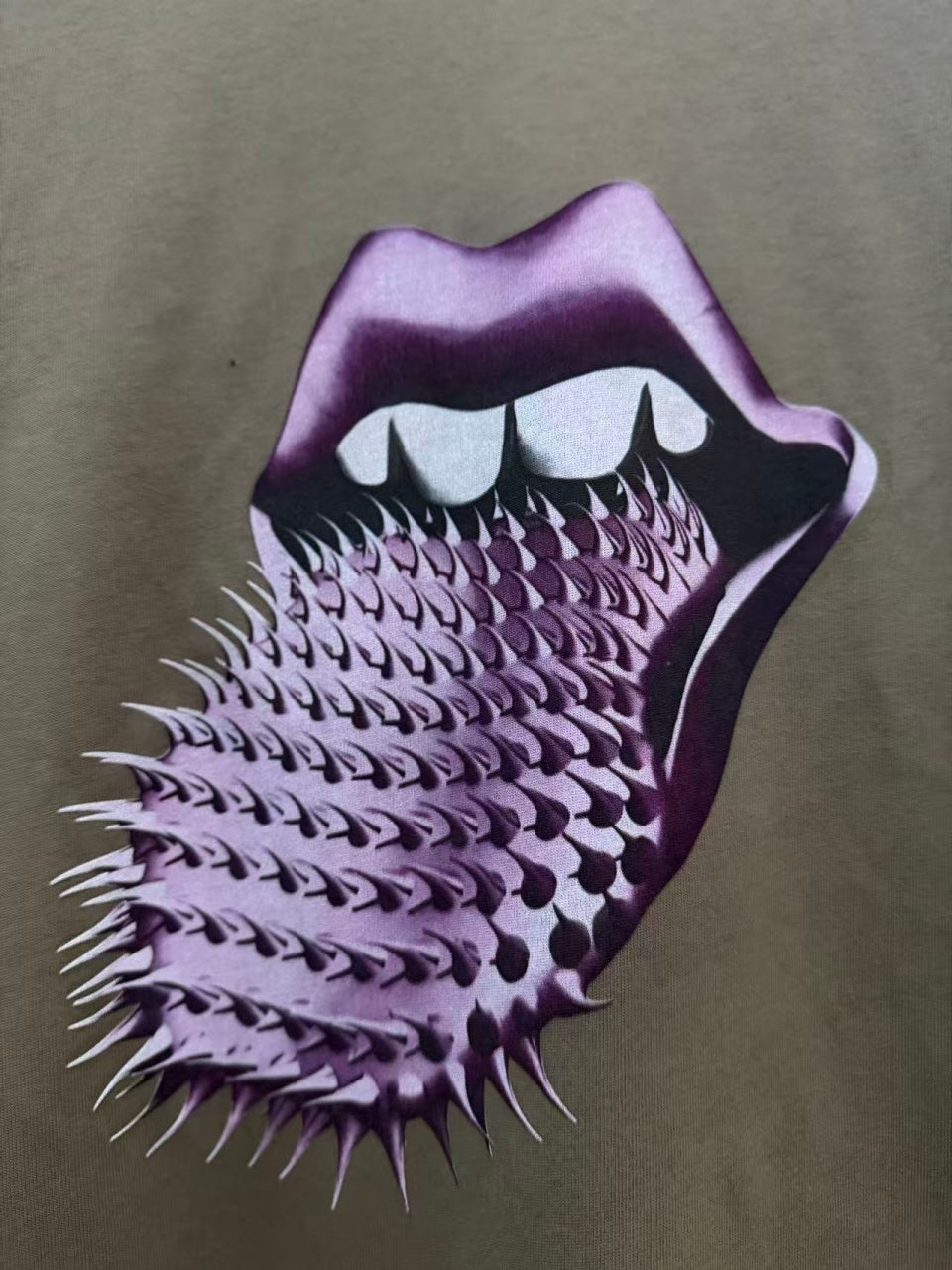 Vintage style washed summer wear T shirt Purple spiky tongue