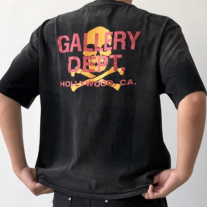 Unisex Vintage T Shirts GALLERY DEPT. 26SS "Hollywood Exclusive" Street-Style T-Shirt: Multi-zone garment spray-distressing, hand-distressed hem, enzyme-stone wash finish, and vintage-style top-and-bottom blind stitching.