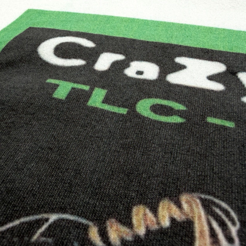 Unisex Vintage T Shirts Vintage-style line: A limited-edition, boxy, wide-neck streetwear T-shirt commemorating the 1994 "CrazySexyCool" world tour by the legendary American R&B girl group TLC; features a "grunge-punk" aesthetic.