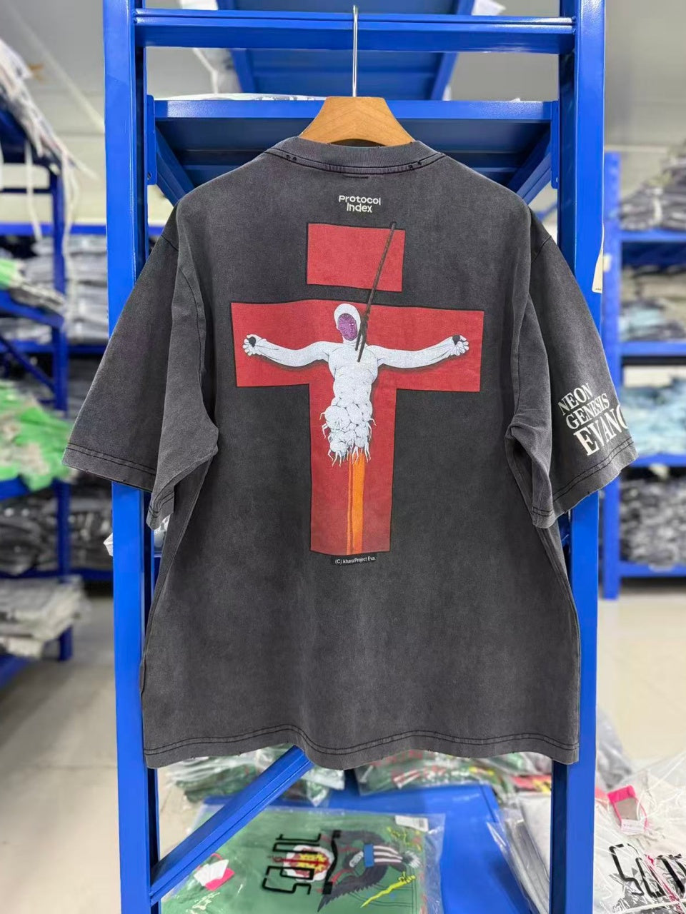 Vintage style washed summer wear T shirt cross