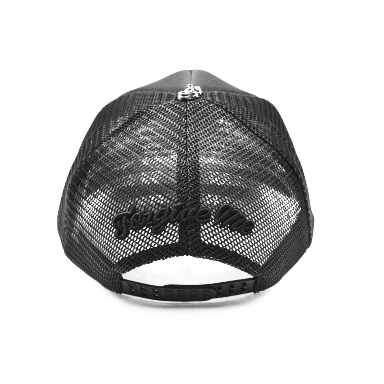Syna world hat trucker hat foam letter