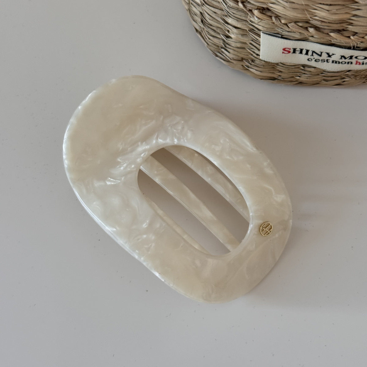 Acetic acid premium color flat oval hollow hairpin grab clip disc hair duck bill clip back head hairpin