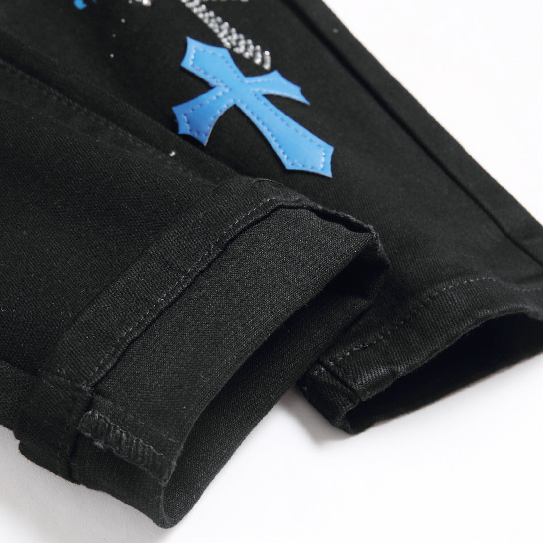 AM Jeans Cross Pattern Ripped Stretch Jeans