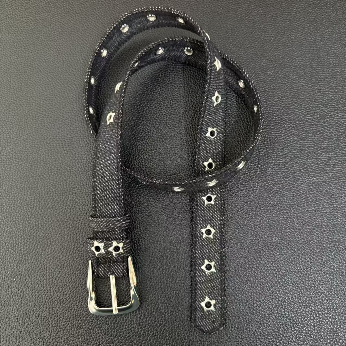 American vintage-style leather belt retro star rivet free punching belt belt belt y2k niche personality men's and women's versatile jeans belt