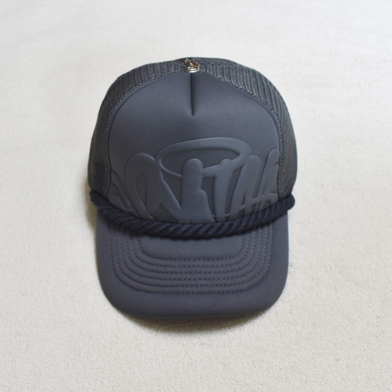 Syna world hat trick cap trucker cap