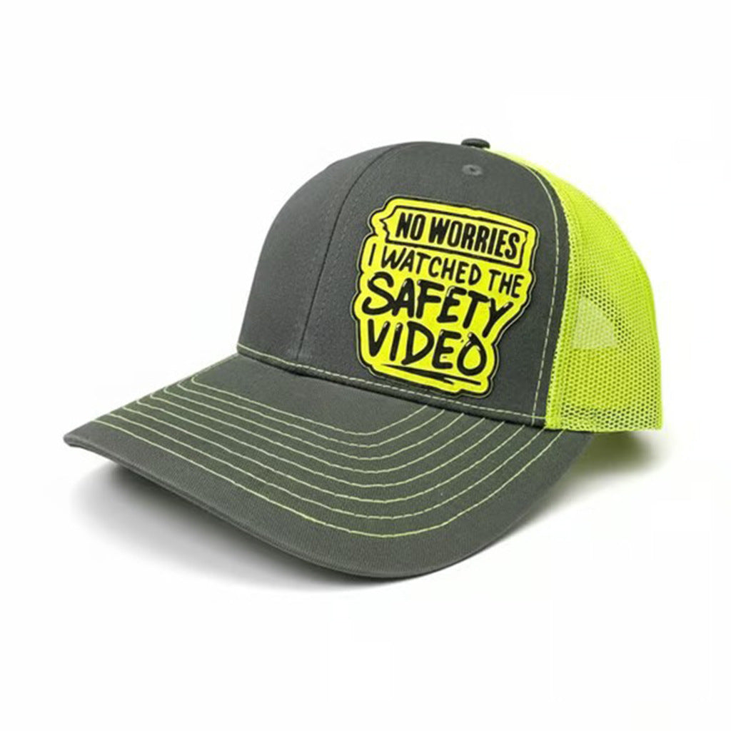 Trendy flat brimmed snapback hatsleather label mesh hat sunshade