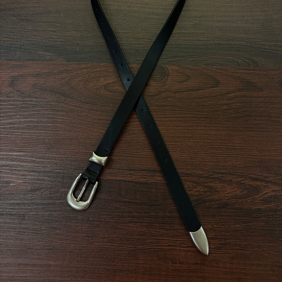 American vintage-style leather belt Cleanfit style belt Simple metal pin hand belt Casual commuter men and women