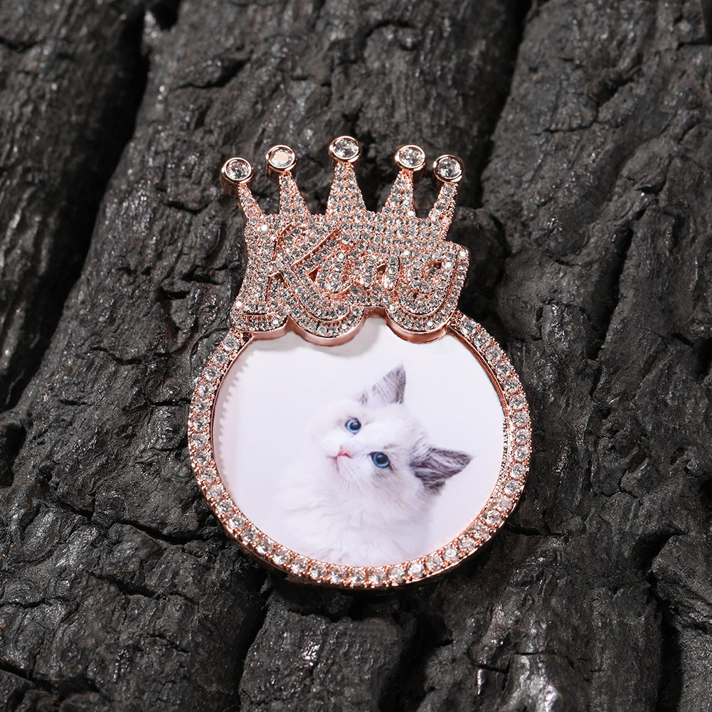 Jewelry INS Wind Crown Pendant Hip Hop Necklace with Diamonds St. Valentine's Royalty Spectrum
