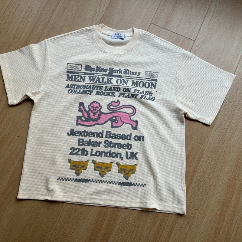 Unisex vintage T-shirt Pink floral print