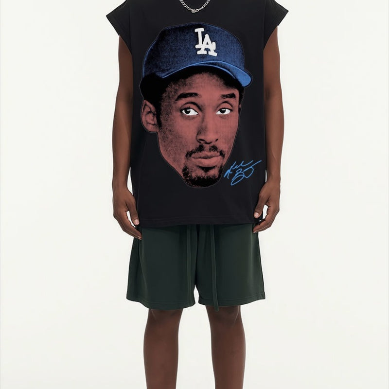 BIG FACE Drop-Shoulder Tank Top High-street vintage style featuring a small neckline, white-ink digital direct-to-garment (DTG) printing, and a heavy-duty, distressed wash finish; crafted from 260g double-yarn plain-knit fabric.