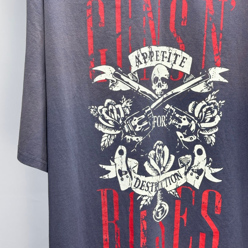 Unisex Vintage T Shirts Guns N' Roses x Harley-Davidson Limited Collaboration: Graphite Blue Short-Sleeve T-Shirt. Features a washed, distressed finish with "whiskering" effects and premium American-style plastisol screen printing. High-quality textu