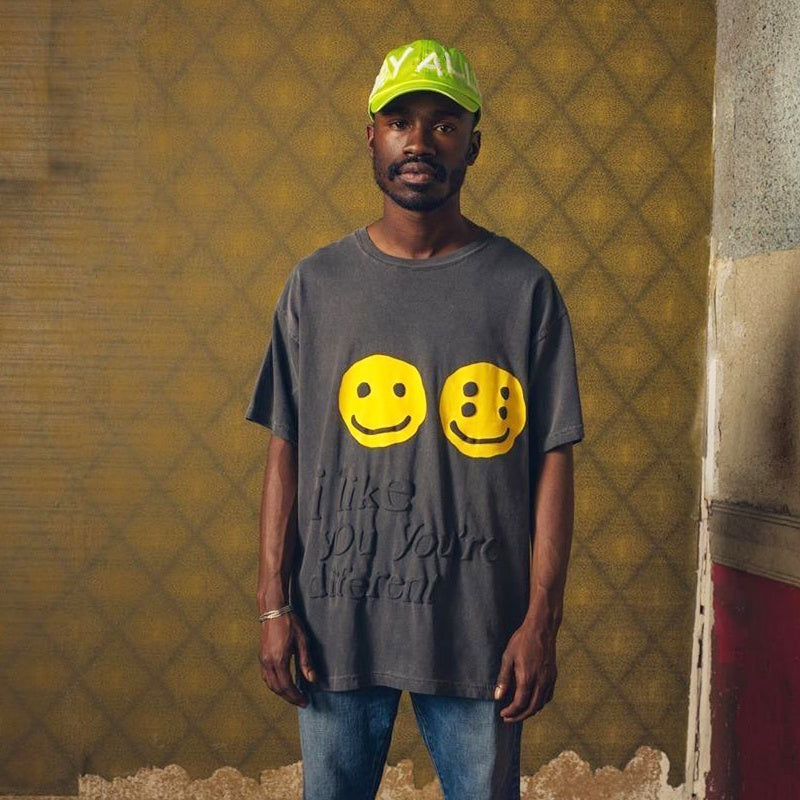 Mens T-shirt Vintage American-style Trendy "Kanye-style" oversized tee featuring a "double-yolk" smiley face design with puff print.