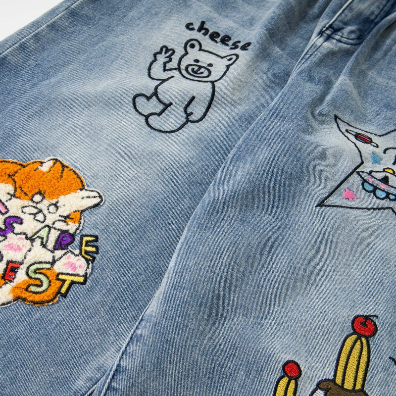 Street-style vintage jeans Retro Casual Harajuku Style Straight-Leg Denim Trousers with Cute Embroidery Patches