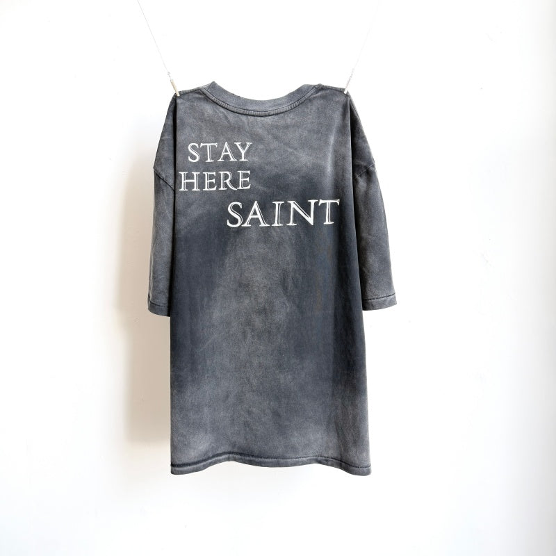 Unisex Vintage T Shirts Saint × STAR WARS Collaboration T-Shirt – Darth Vader Reflection Print. Features authentic 280g heavyweight fabric that retains its quality after washing, vintage single-stitch and blind-stitch construction, and a combination