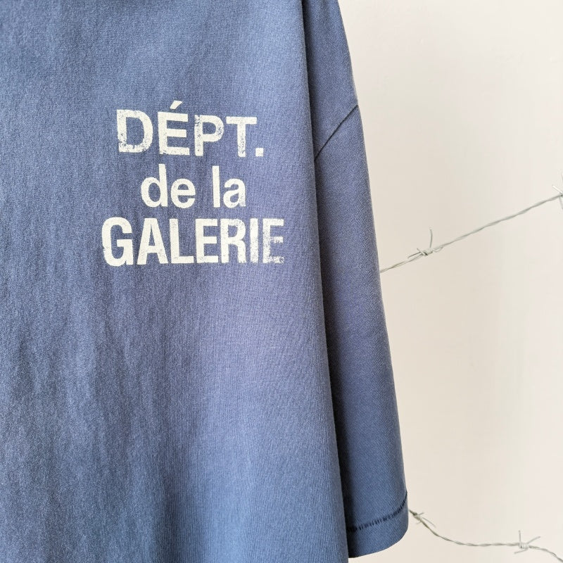 Unisex Vintage T Shirts GALLERY DEPT. 26SS "South Beach Exclusive" Street-Style T-Shirt: Multi-zone garment spray-distressing, hand-distressed hem, enzyme-washed finish, and vintage-style double-needle stitching.