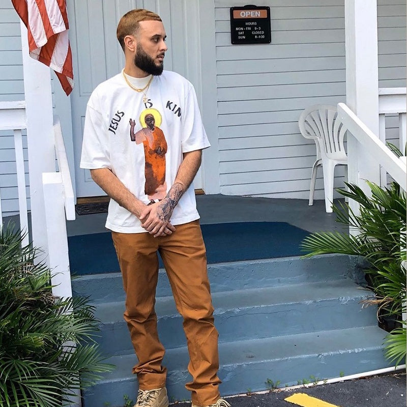 Mens T-shirt Vintage American-style Kanye-style oversized drop-shoulder tee with "Jesus/God" puff print.
